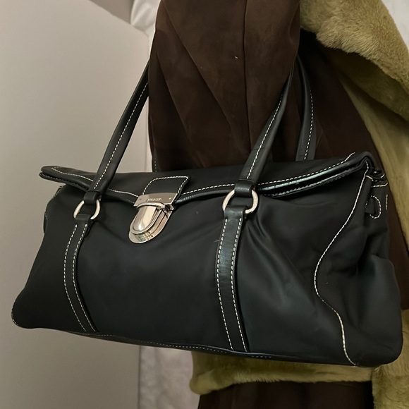 Prada Black Tessuto Nylon Cervo Leather Antic Easy Flap Shoulder Bag - Picture 3 of 16